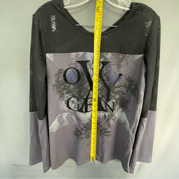 Oxygen gothic bell sleeve graphic top - Picture 4 of 10